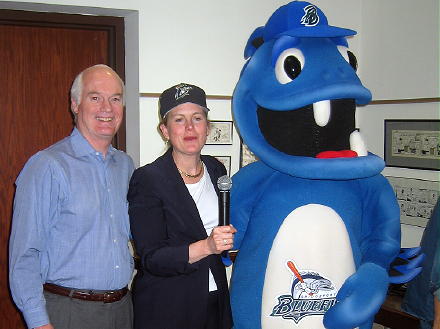 brownbagbluefish04200501.jpg