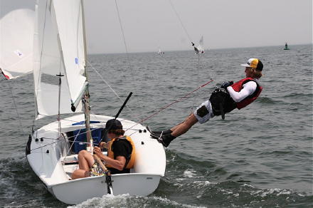 sailinglarry06240501.jpg