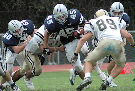 shsfootball10020401.jpg