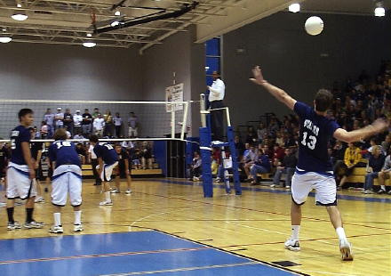 shsvolleyball05250501.jpg