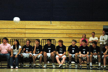 shsvolleyball06030503.jpg