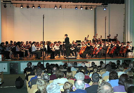 strings04030501.jpg