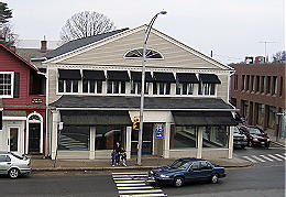 tiffanynewhome03230401.jpg