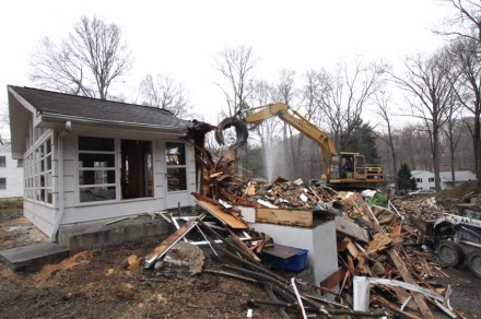 Going Down: 47 High Point Road, Westport CT